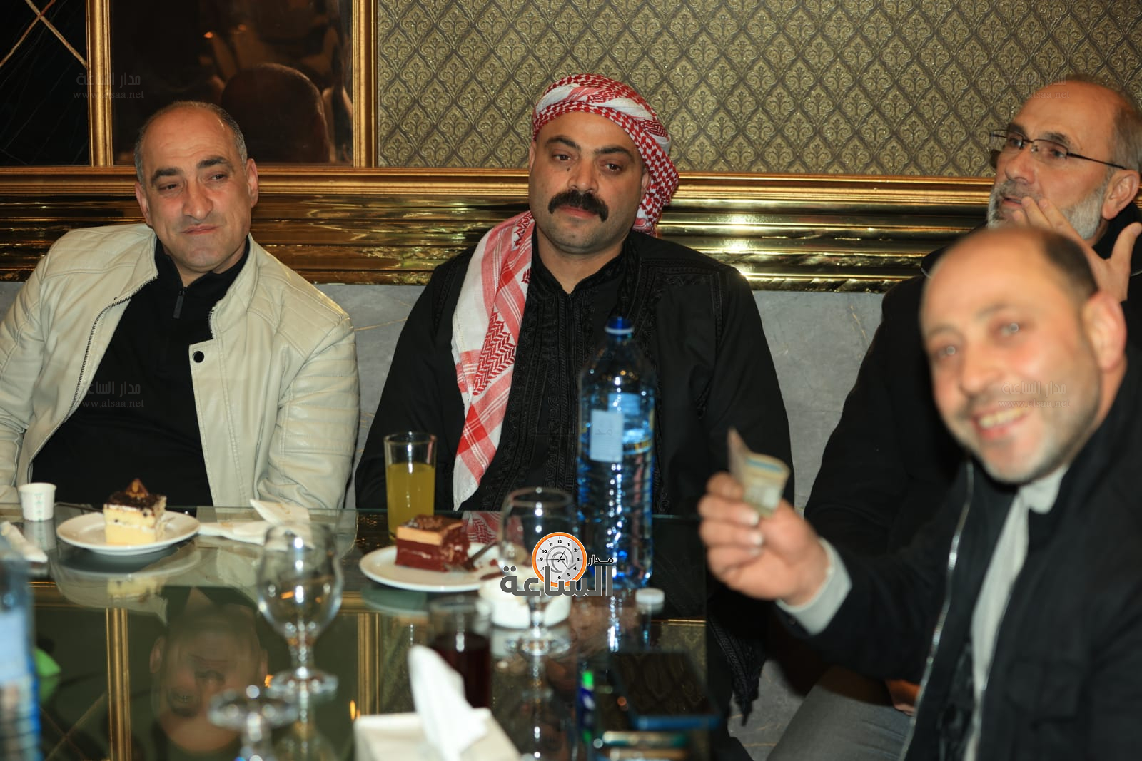 Madar Al-Saa Images 0.3874150179398237