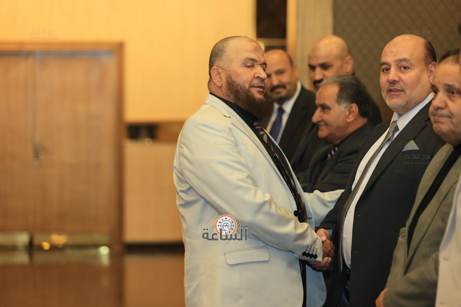 Madar Al-Saa Images 0.27520654710501735