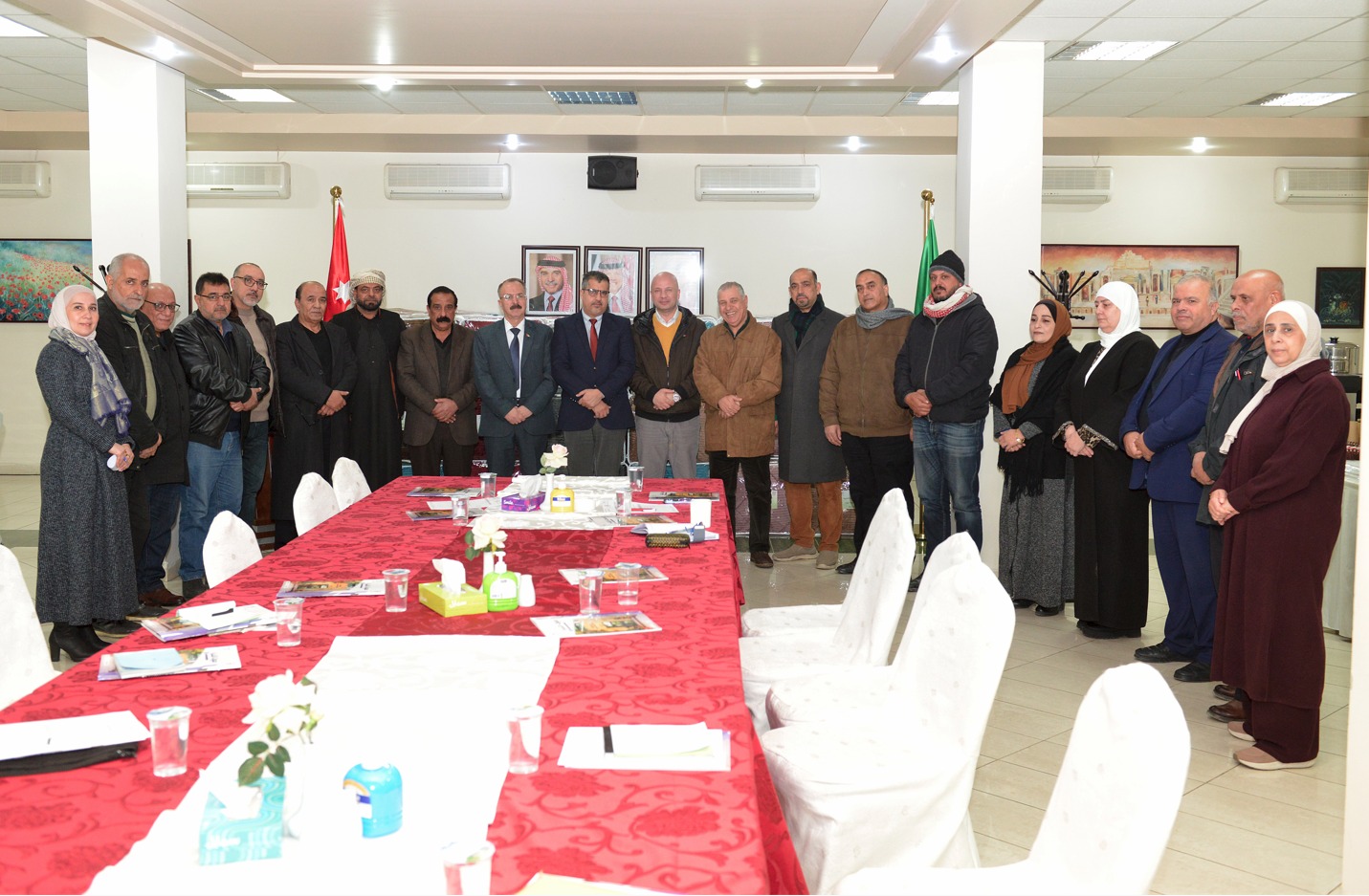 Madar Al-Saa Images 0.4199720479861059