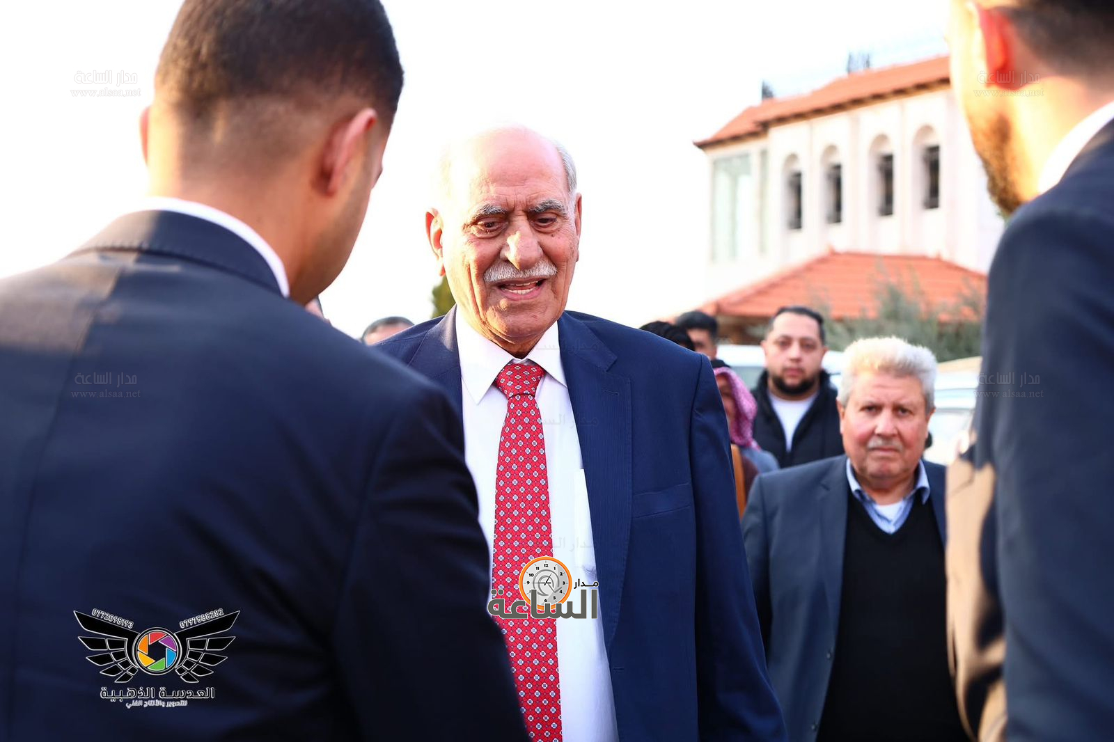 Madar Al-Saa Images 0.9799402383195772