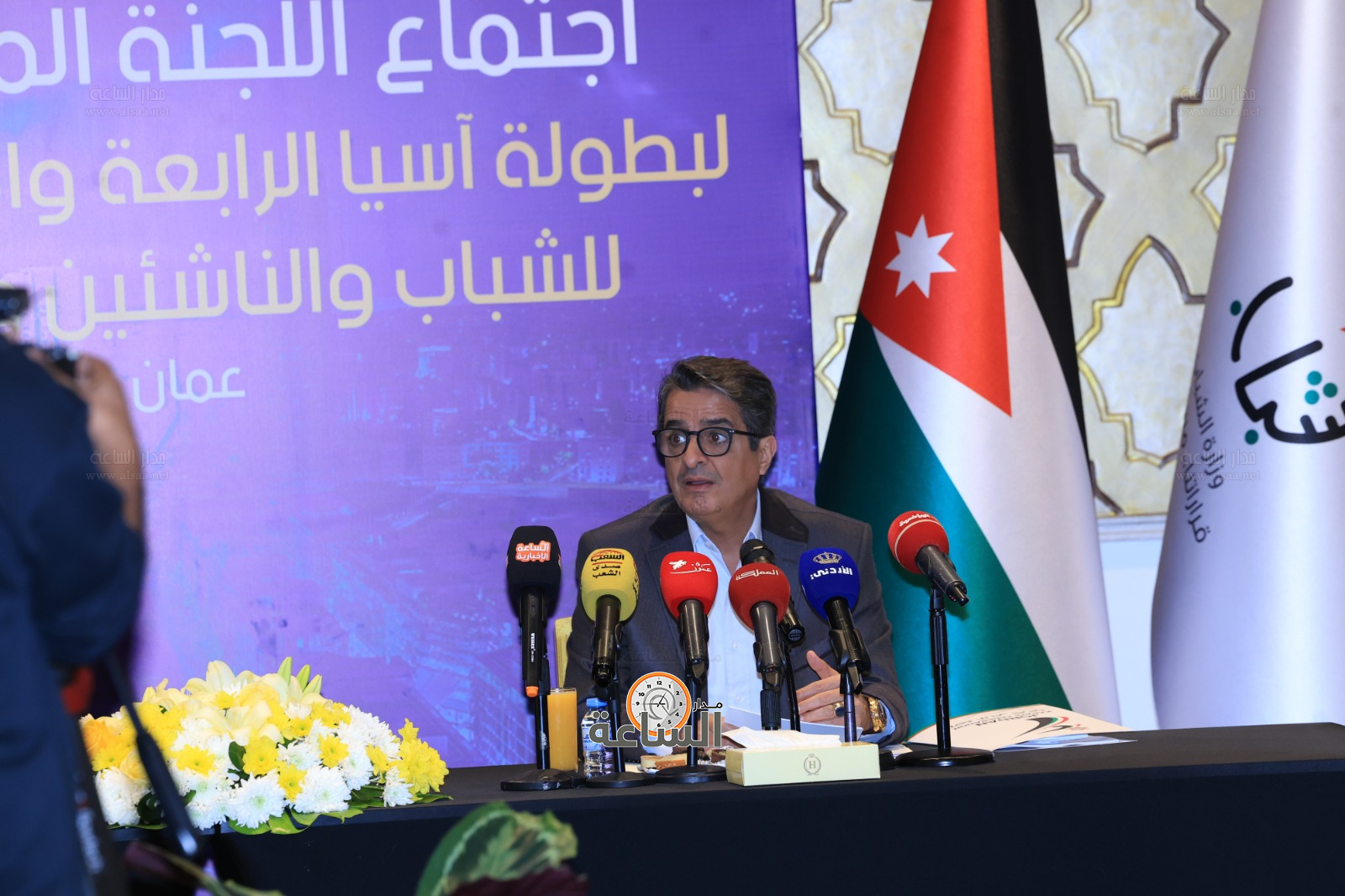 Madar Al-Saa Images 0.34404445216416635