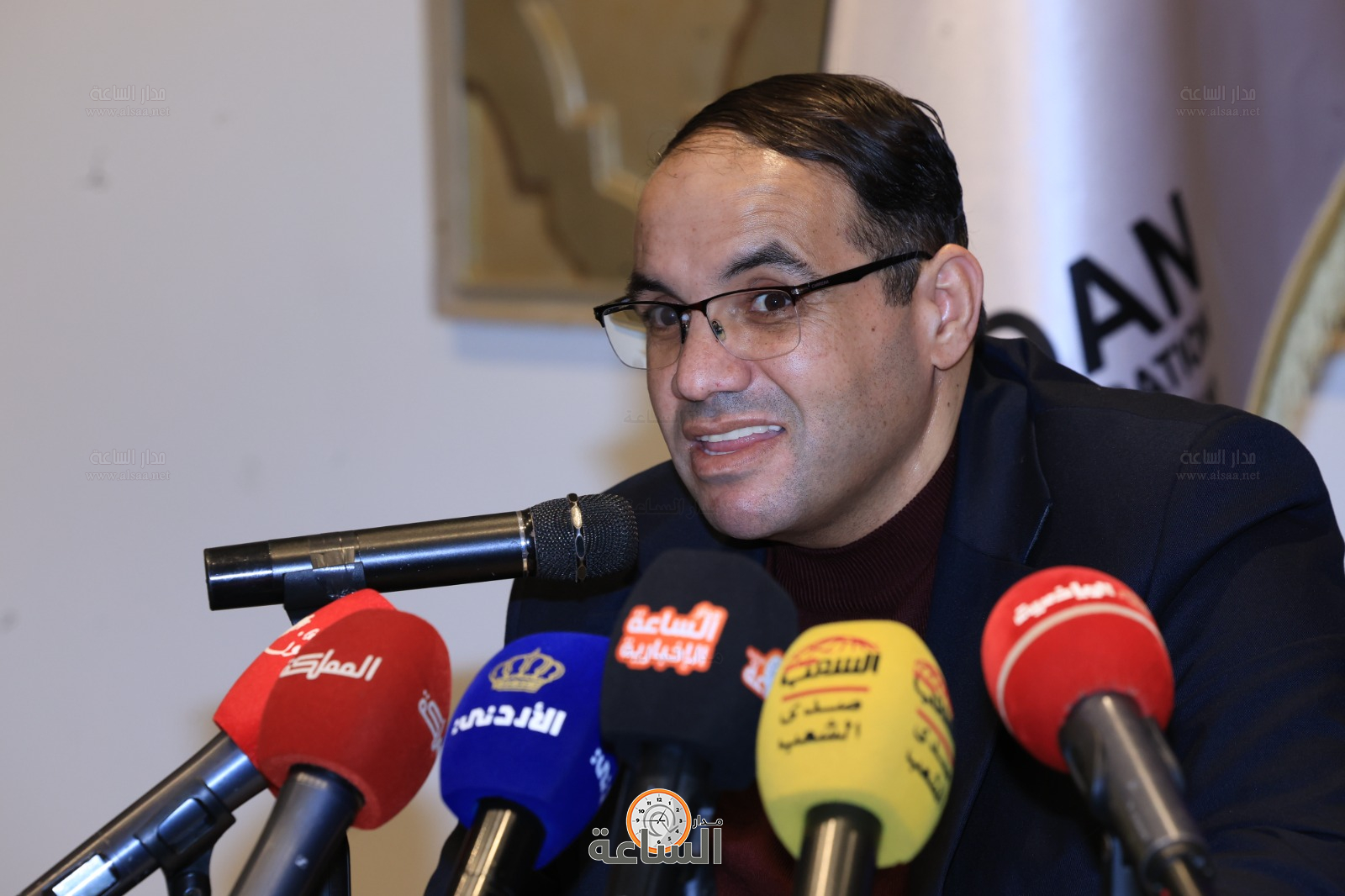 Madar Al-Saa Images 0.3573993426035298