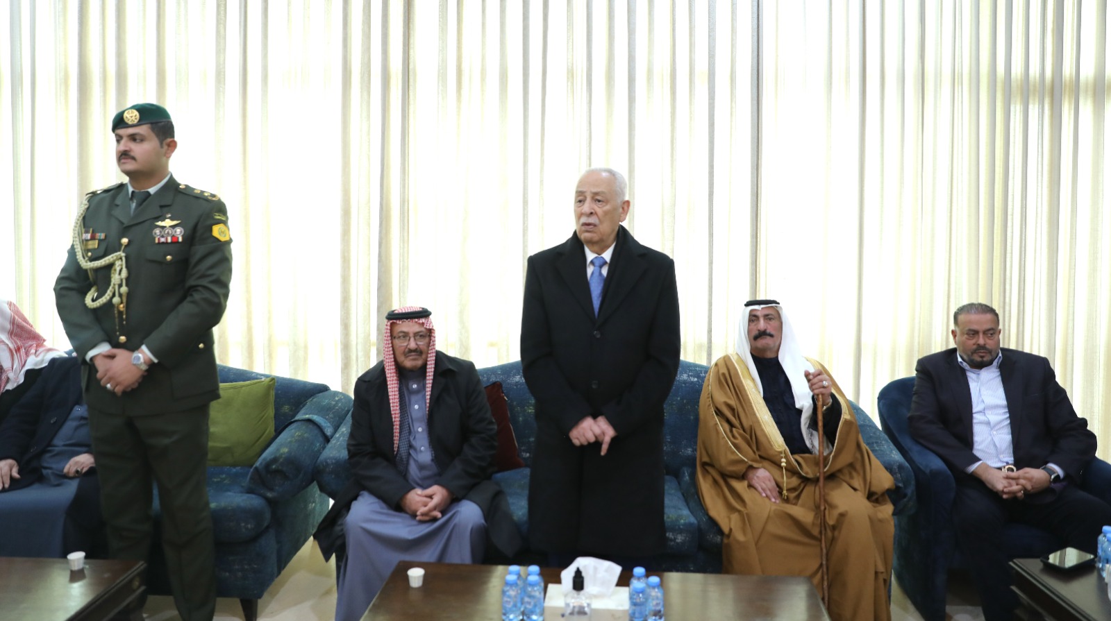 Madar Al-Saa Images 0.9841893355904211