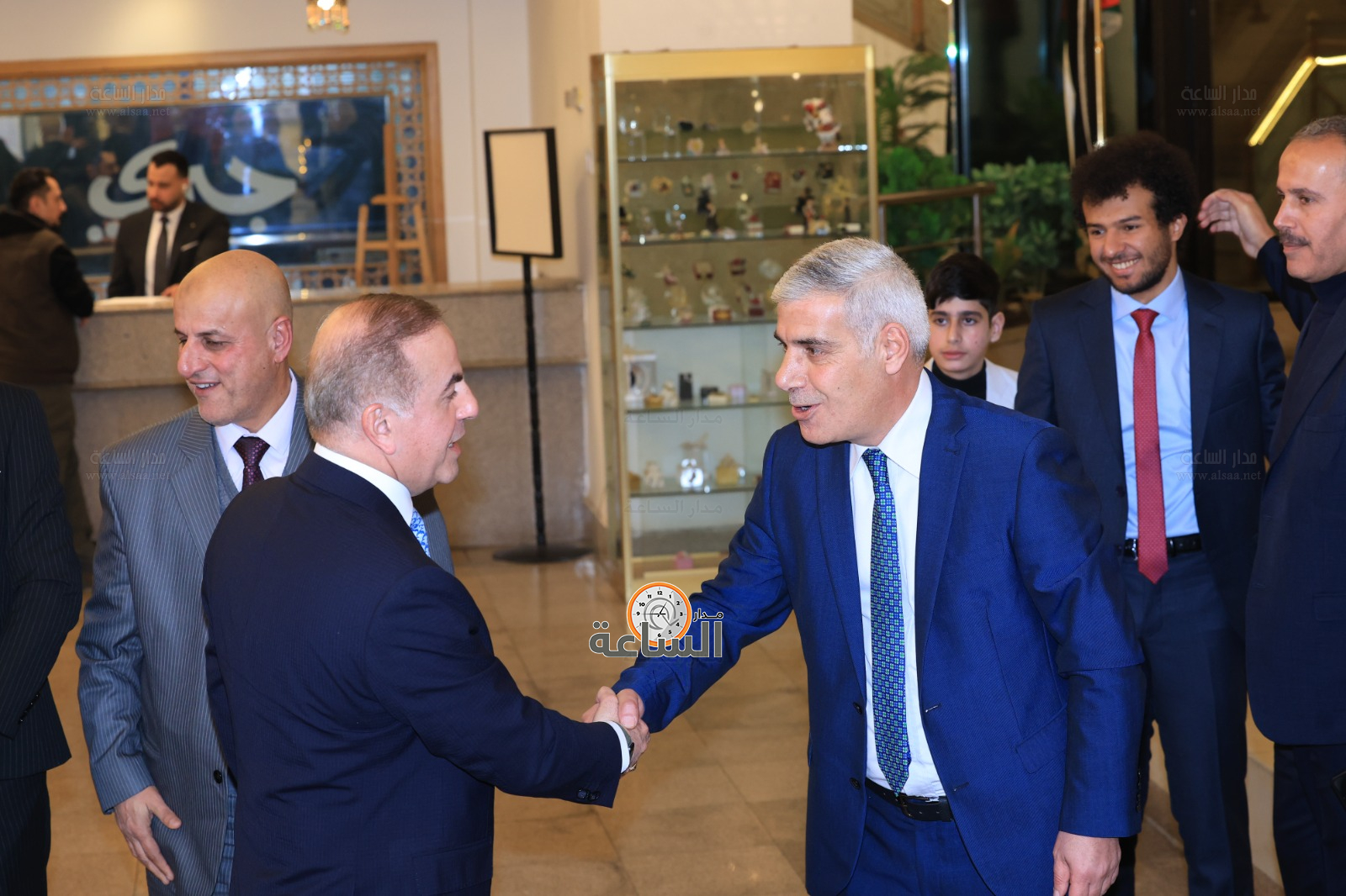 Madar Al-Saa Images 0.09999795872453165