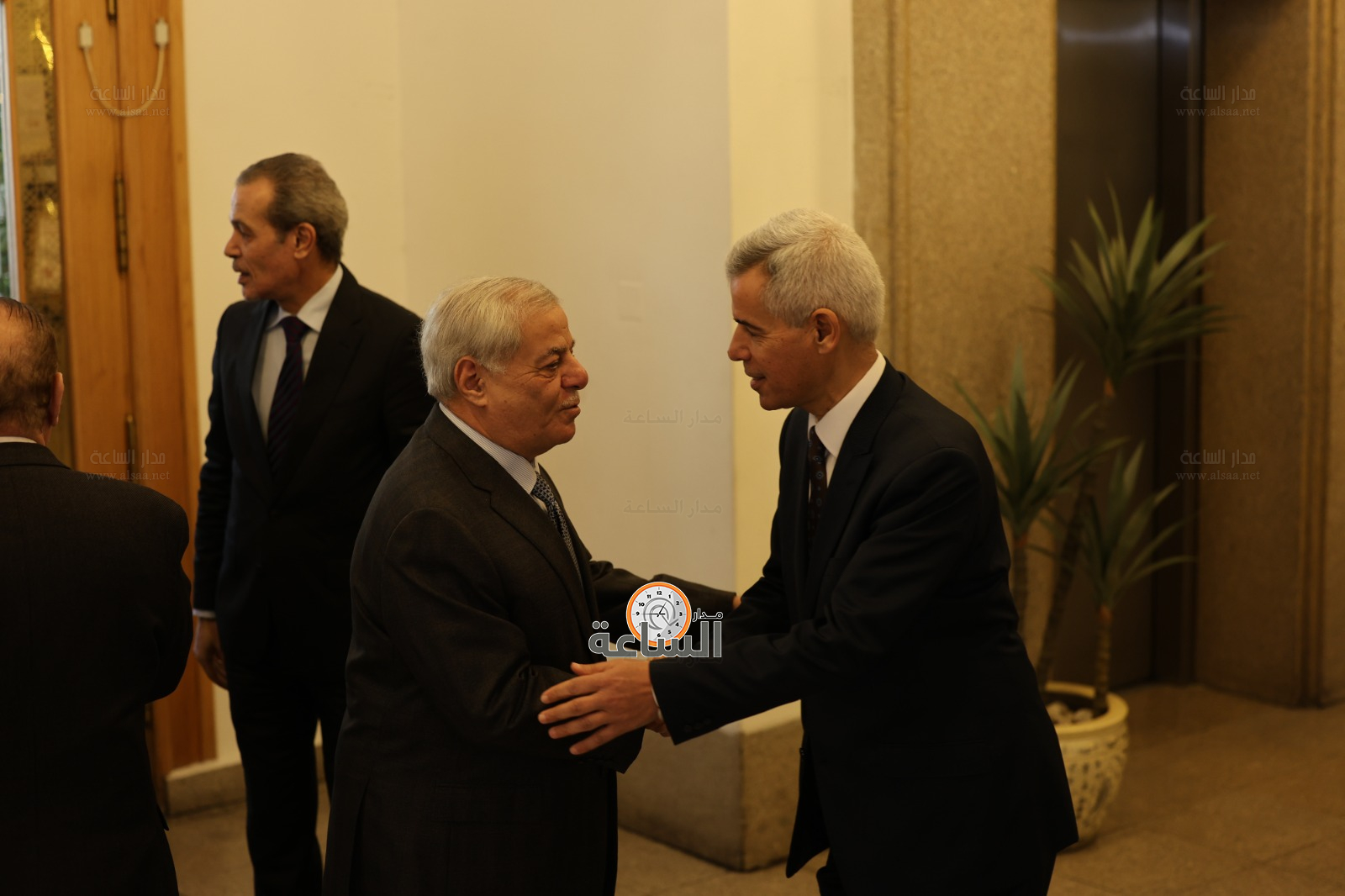 Madar Al-Saa Images 0.8554940149414403