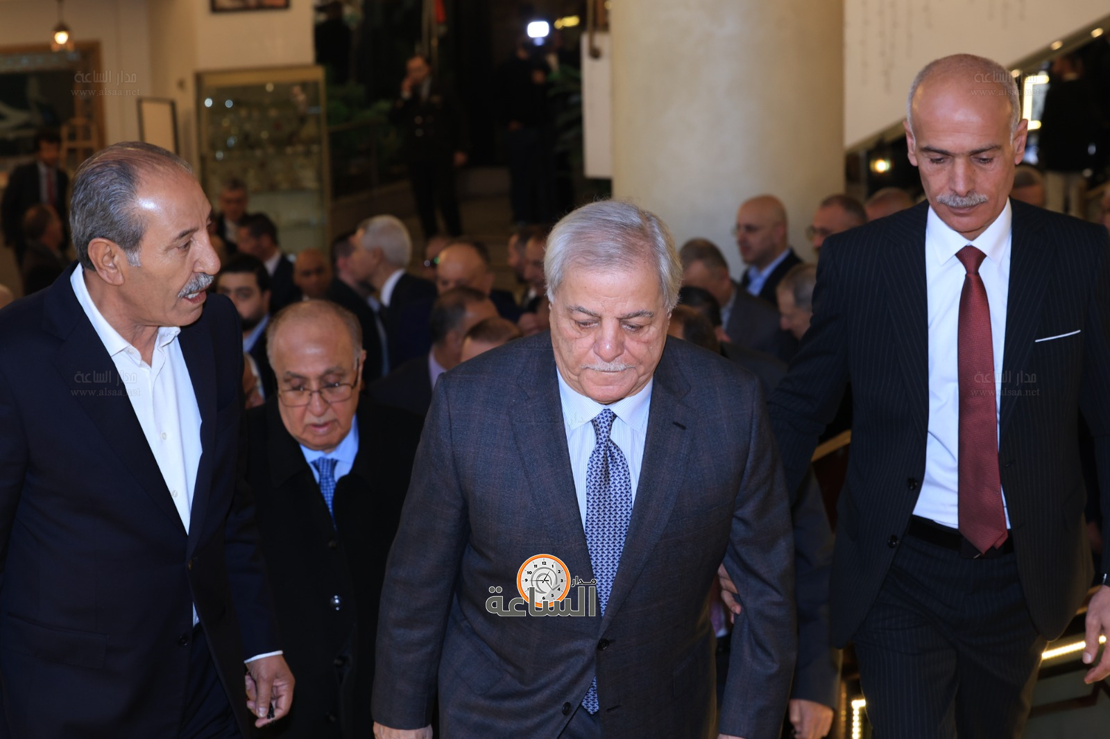 Madar Al-Saa Images 0.439685448698088