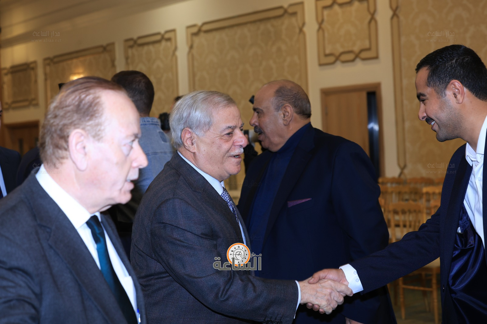 Madar Al-Saa Images 0.12615373884684034