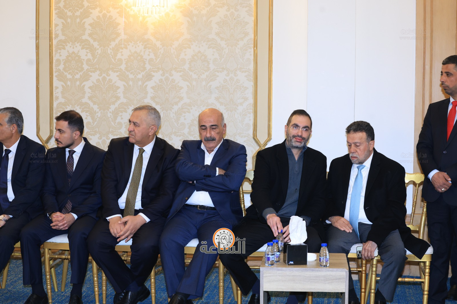 Madar Al-Saa Images 0.12840280544349603