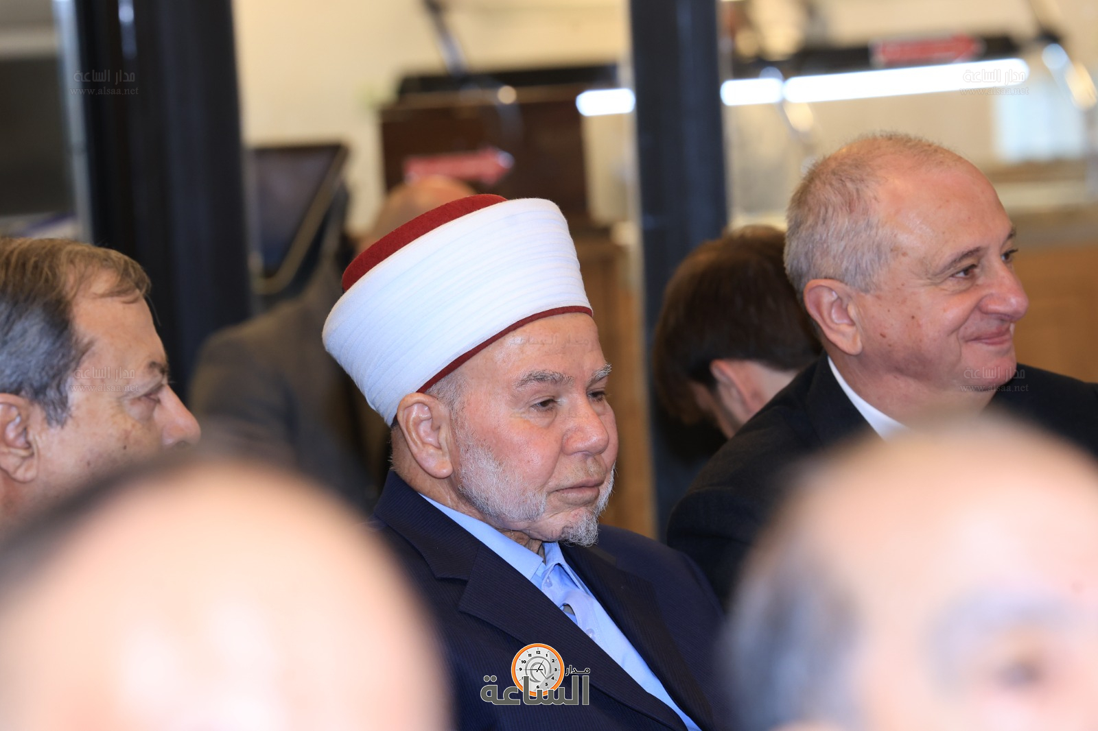 Madar Al-Saa Images 0.8614288077278796