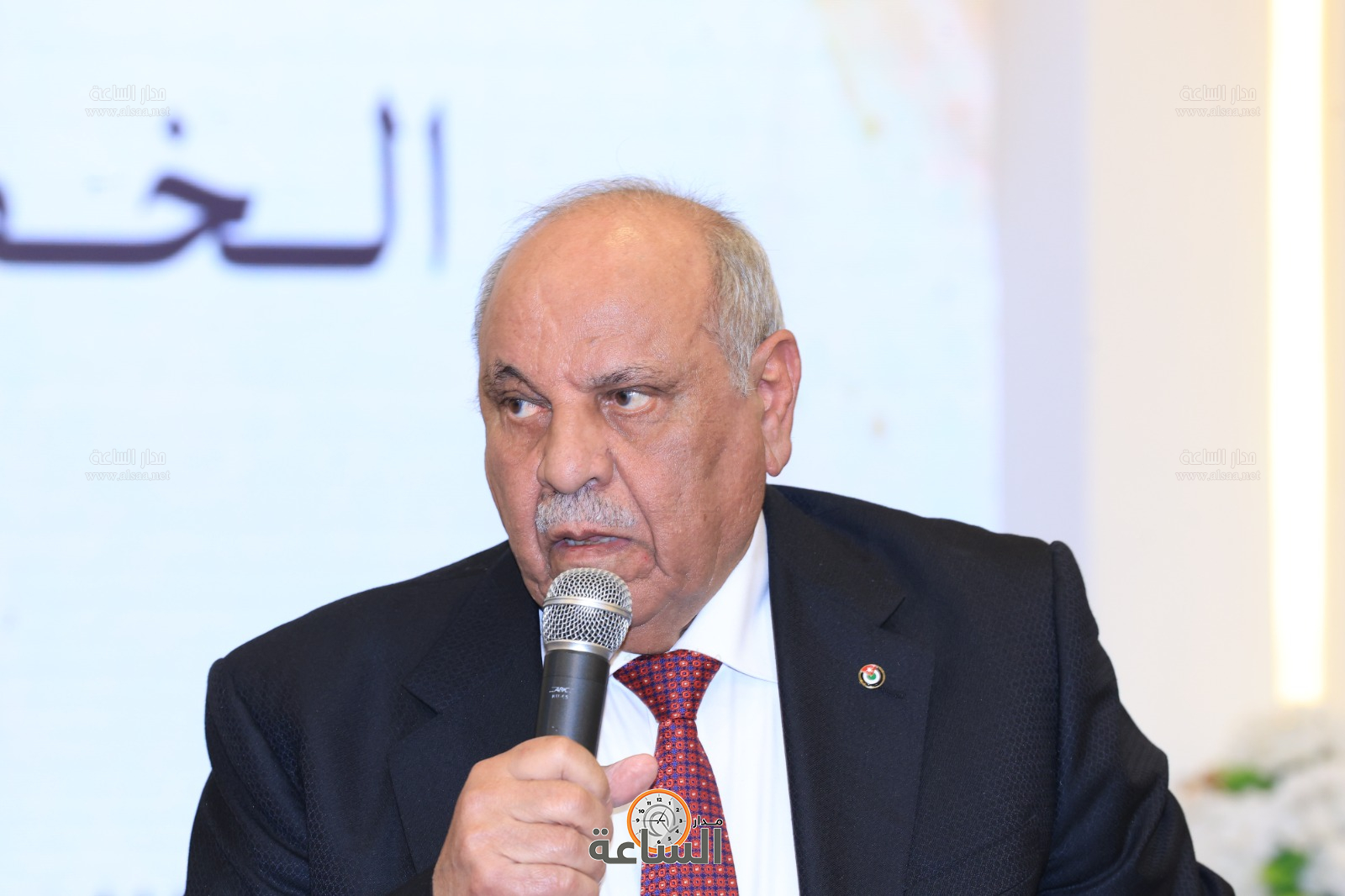 Madar Al-Saa Images 0.811231551031738