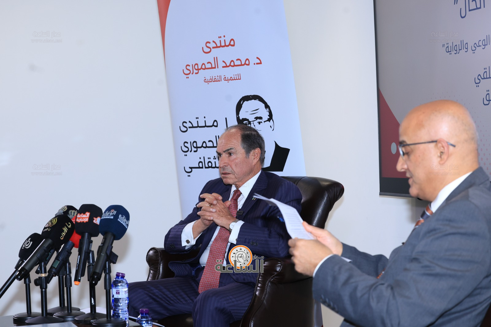 Madar Al-Saa Images 0.8922101152411182