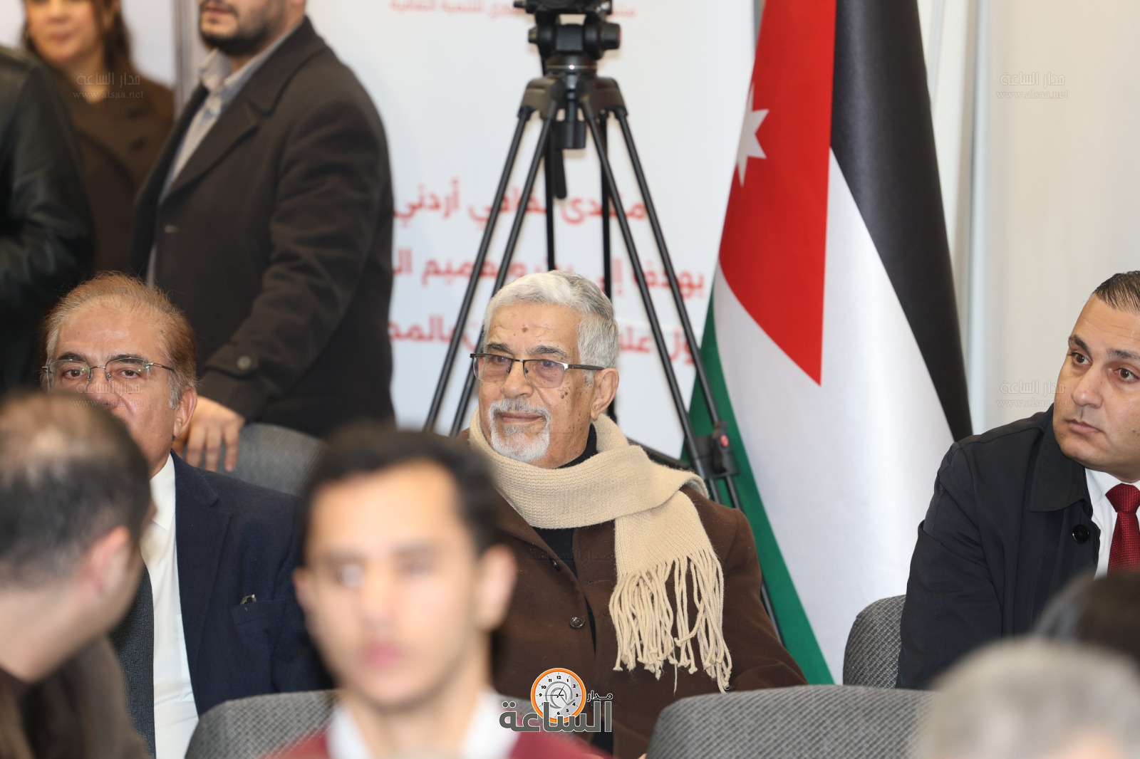 Madar Al-Saa Images 0.4609933967688947