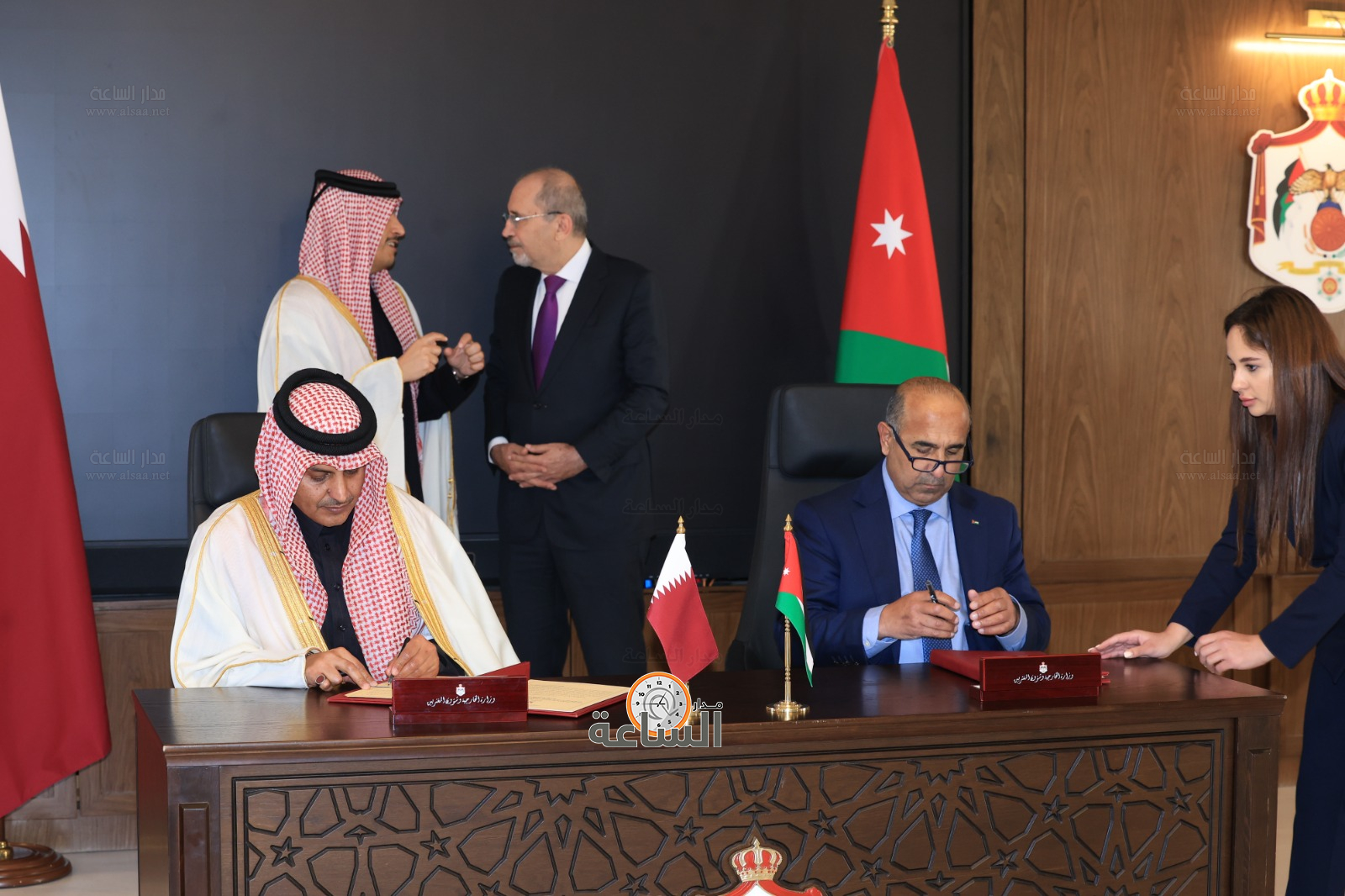 Madar Al-Saa Images 0.04643620228933931