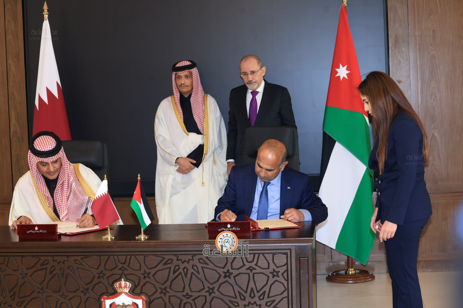 Madar Al-Saa Images 0.5718380483100497