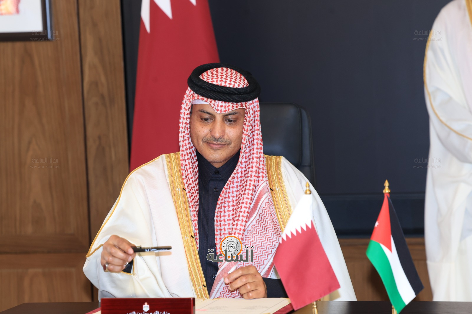 Madar Al-Saa Images 0.12619389184319707