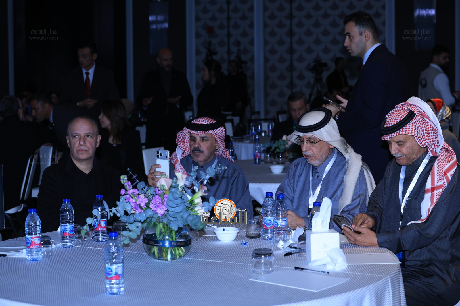 Madar Al-Saa Images 0.8979429877124717