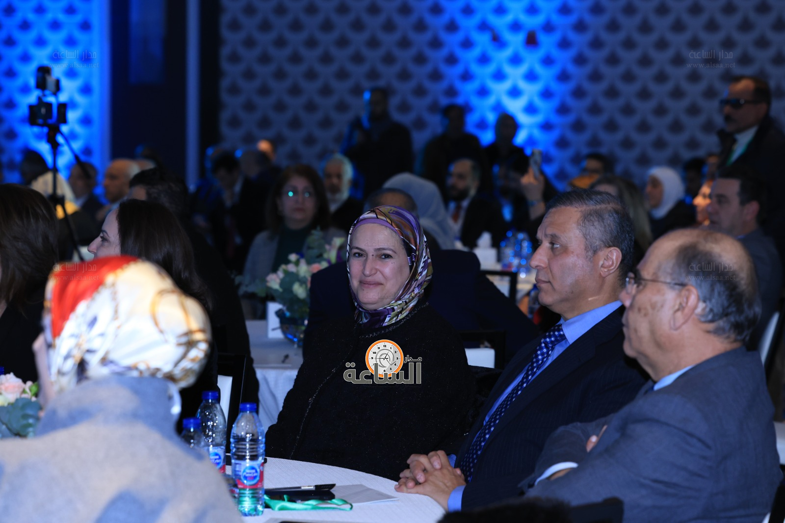 Madar Al-Saa Images 0.35074771324044485