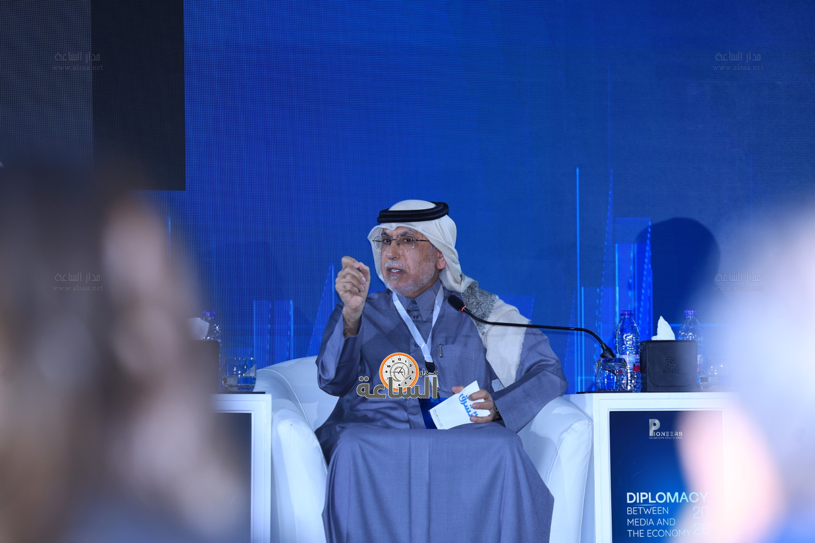 Madar Al-Saa Images 0.6113292732223821