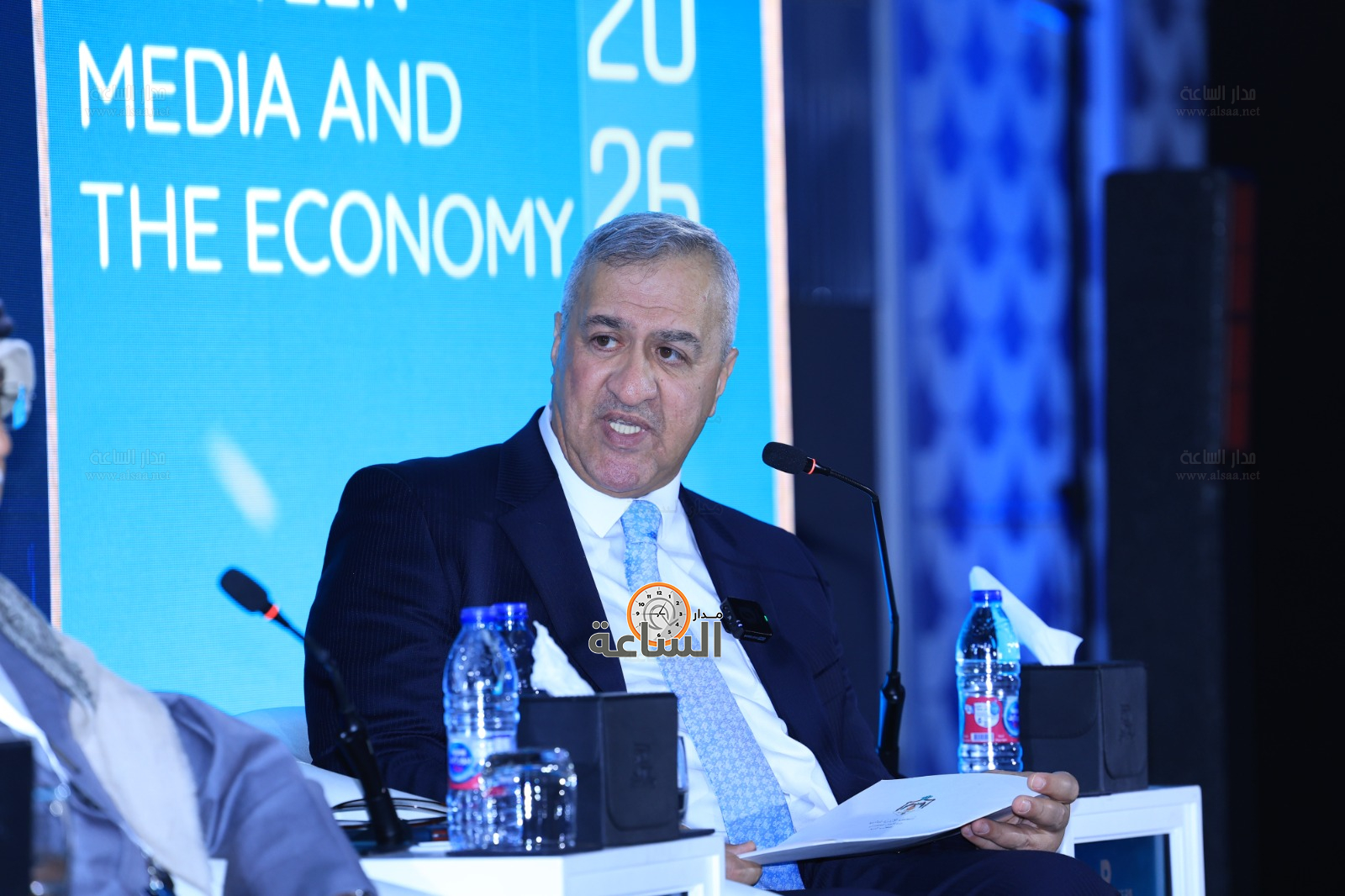 Madar Al-Saa Images 0.48053748389584994