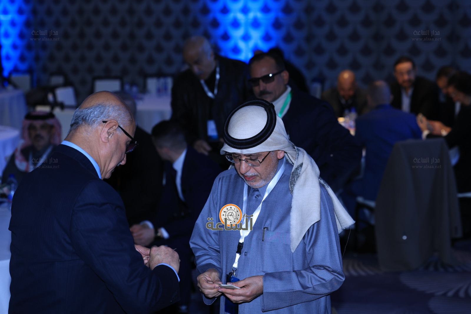 Madar Al-Saa Images 0.5565402072872146