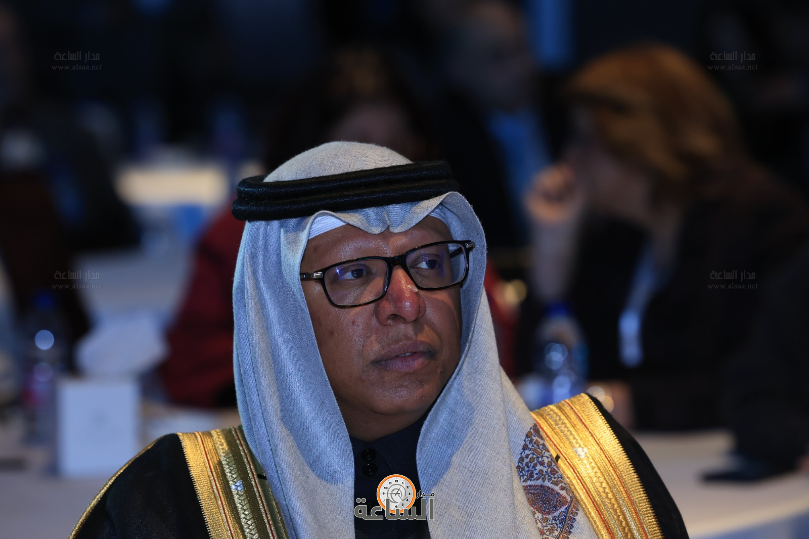 Madar Al-Saa Images 0.02050605647204784