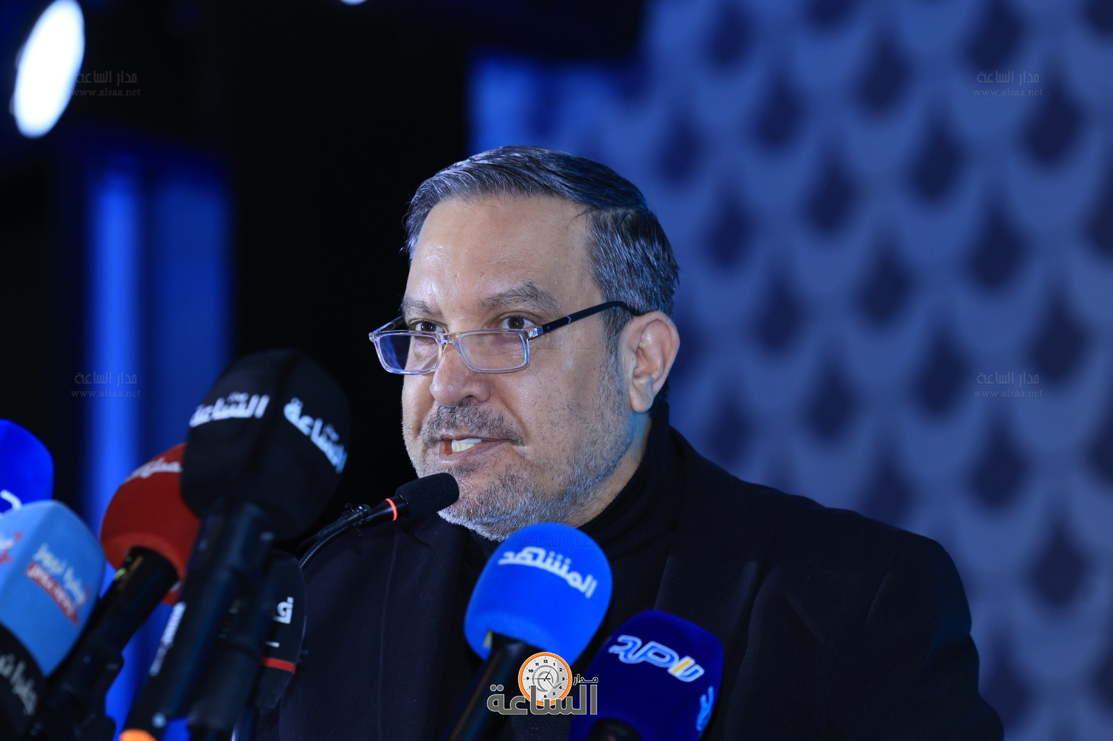 Madar Al-Saa Images 0.5951215122625618