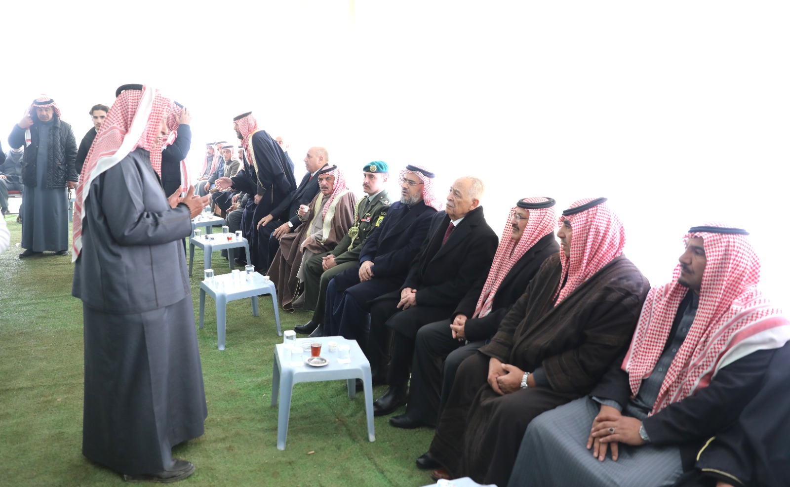 Madar Al-Saa Images 0.8148393529187492