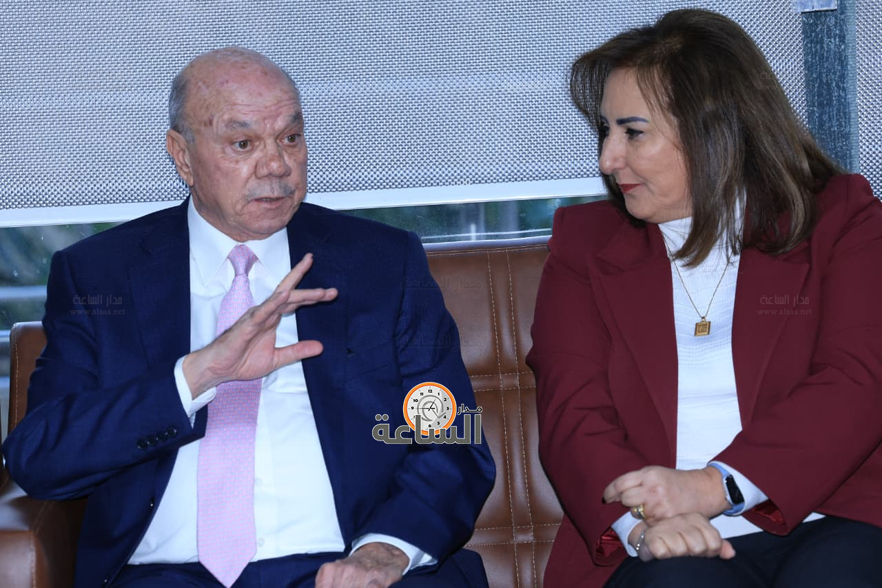 Madar Al-Saa Images 0.2615024179804143