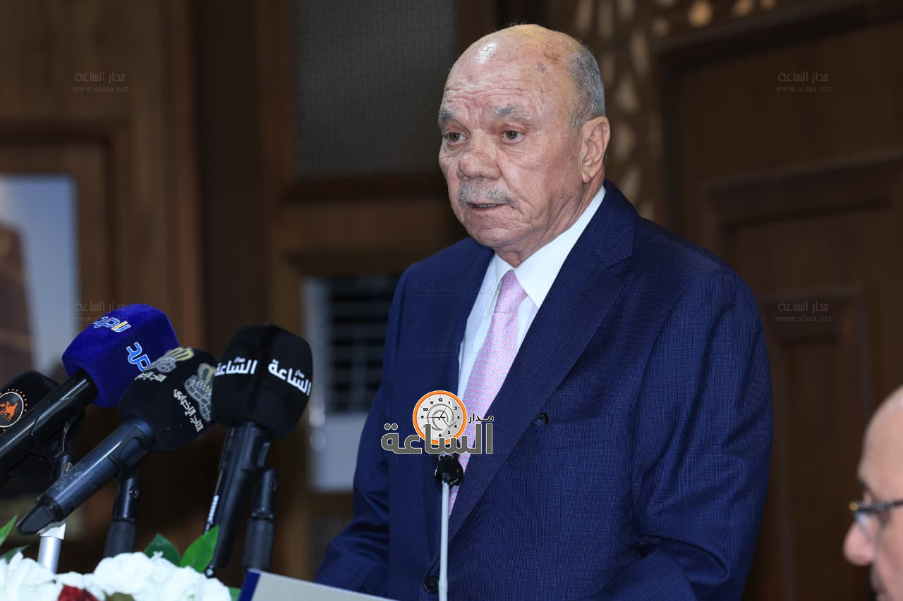 Madar Al-Saa Images 0.26601640528085446