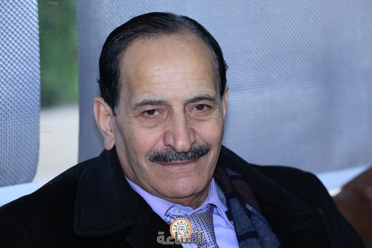 Madar Al-Saa Images 0.015299336201914815