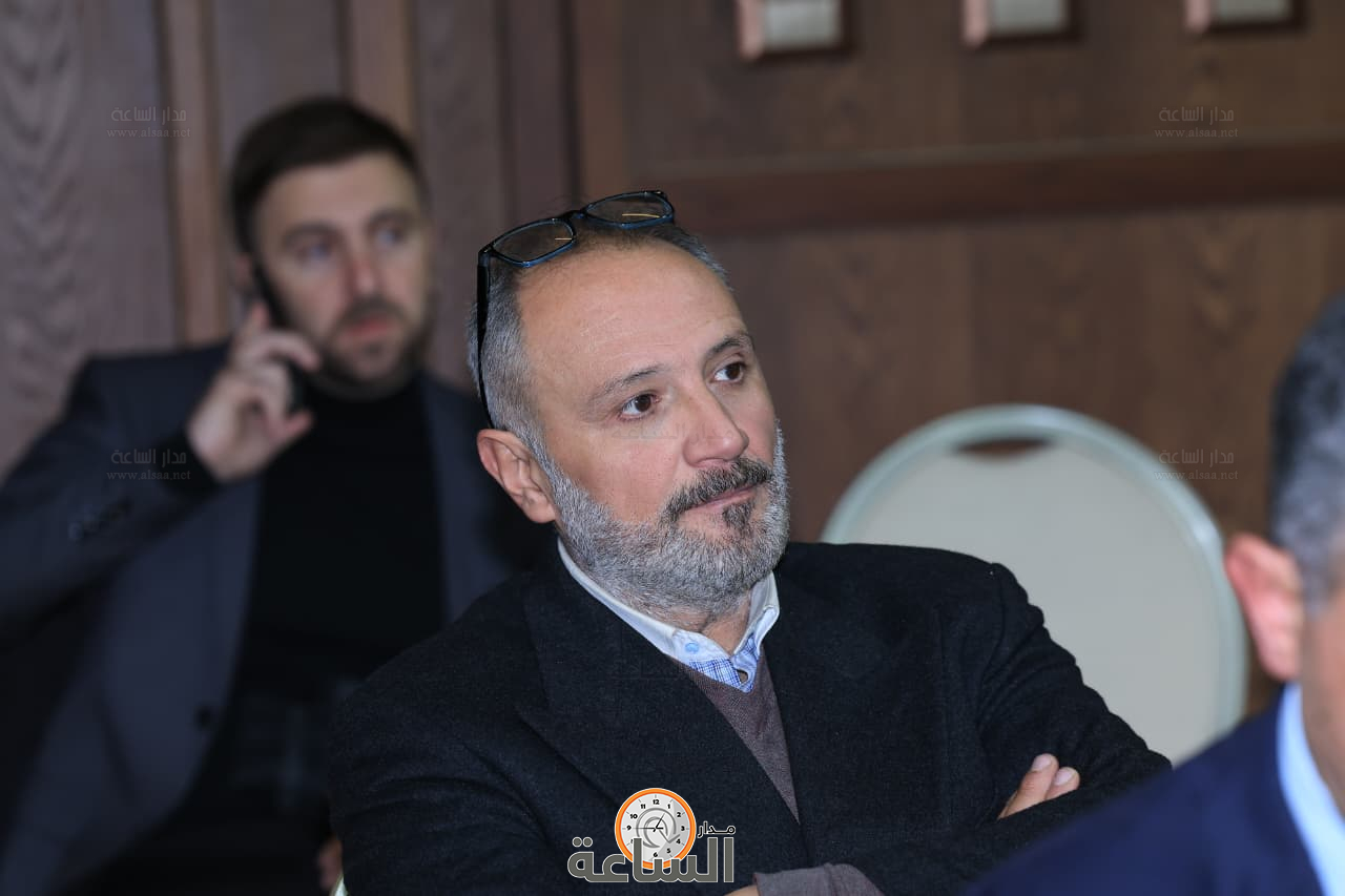 Madar Al-Saa Images 0.9823991165809485