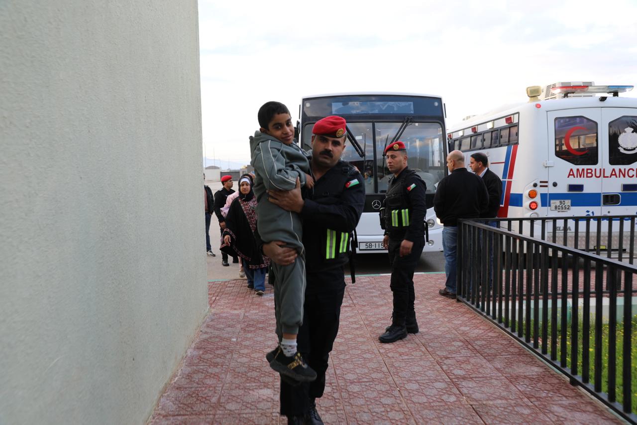 Madar Al-Saa Images 0.293740537943876