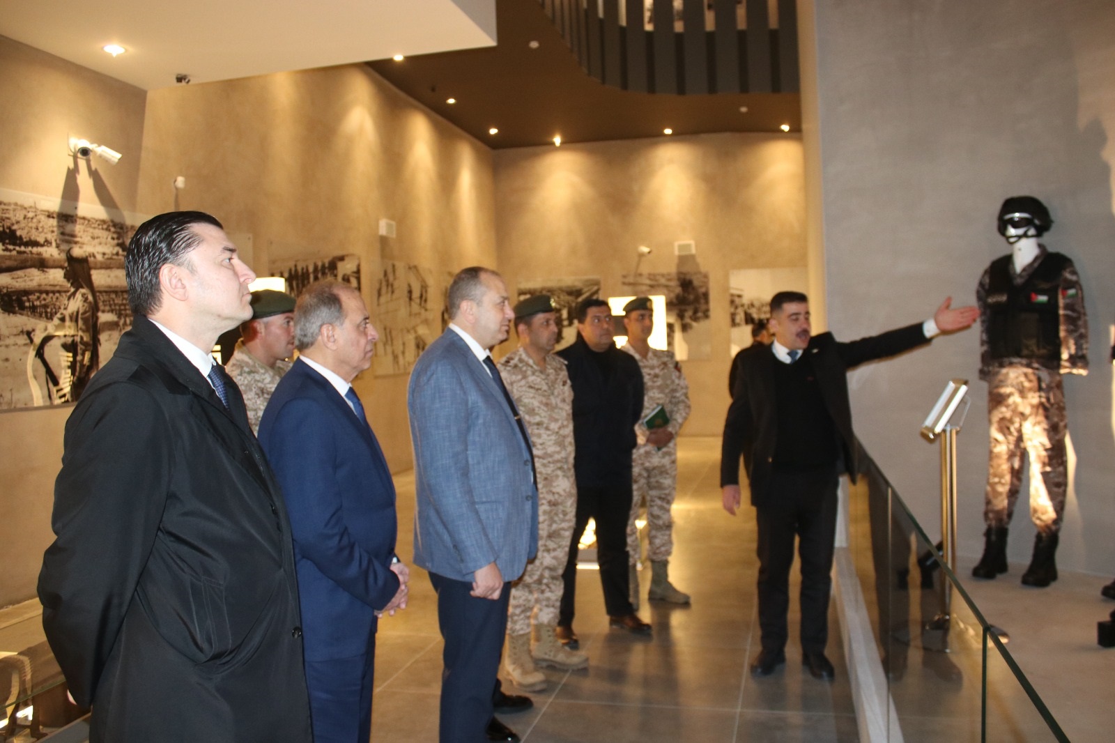 Madar Al-Saa Images 0.5532847316598011