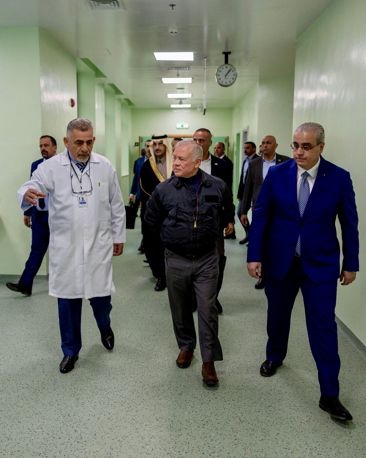 Madar Al-Saa Images 0.6581458086822685