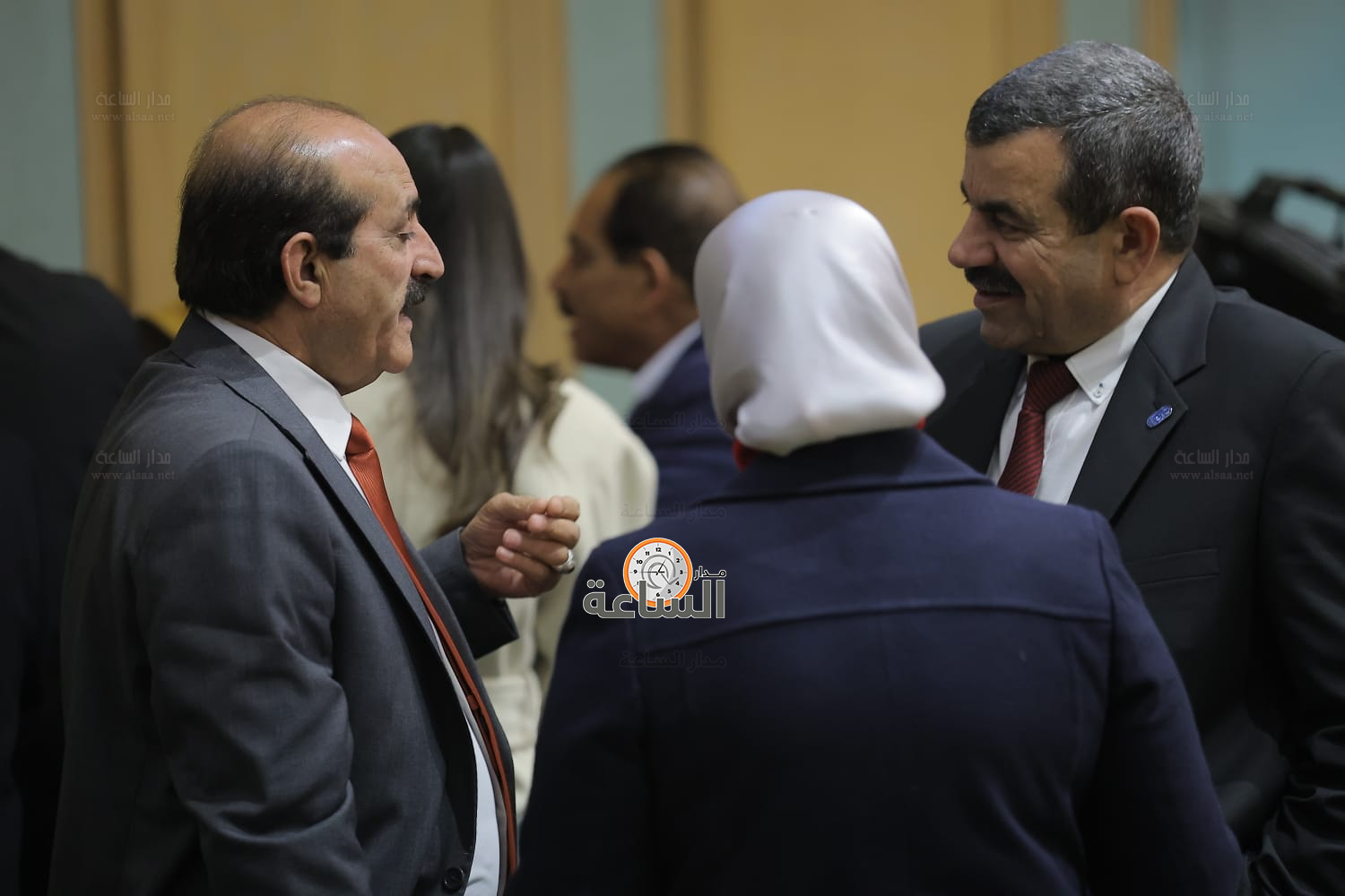 Madar Al-Saa Images 0.5084119561723206