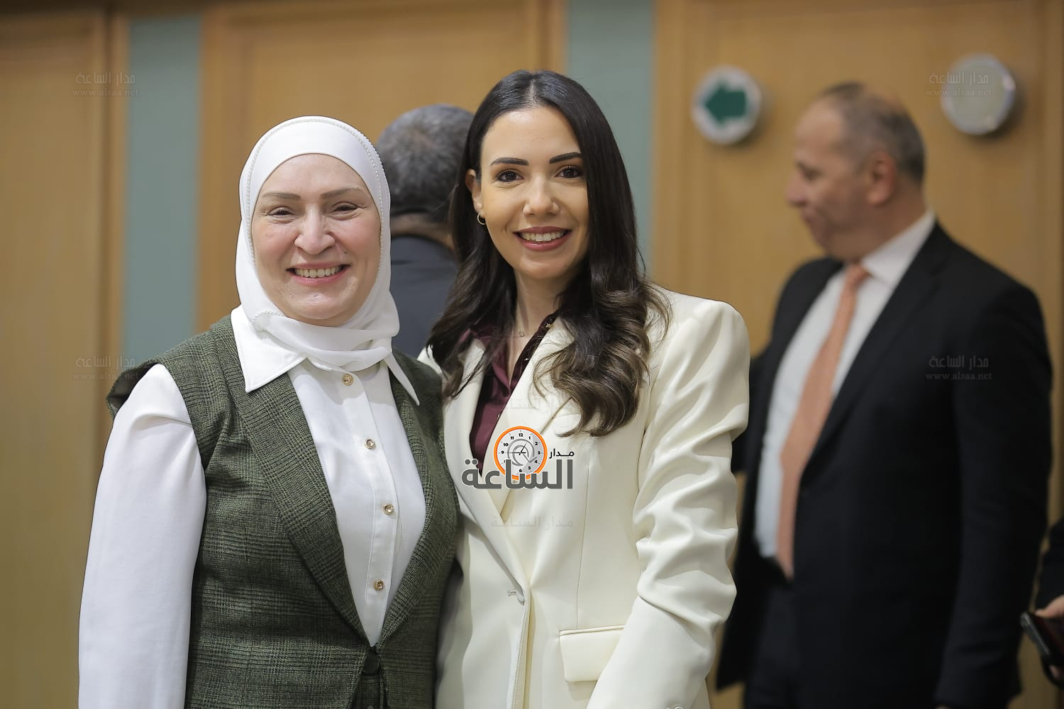 Madar Al-Saa Images 0.22498971082857977