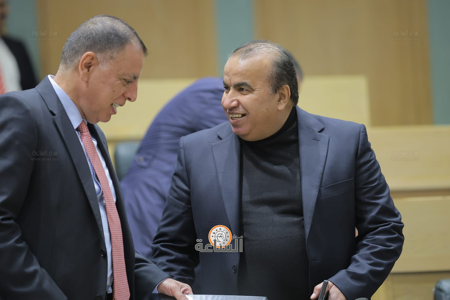 Madar Al-Saa Images 0.5218606943382482