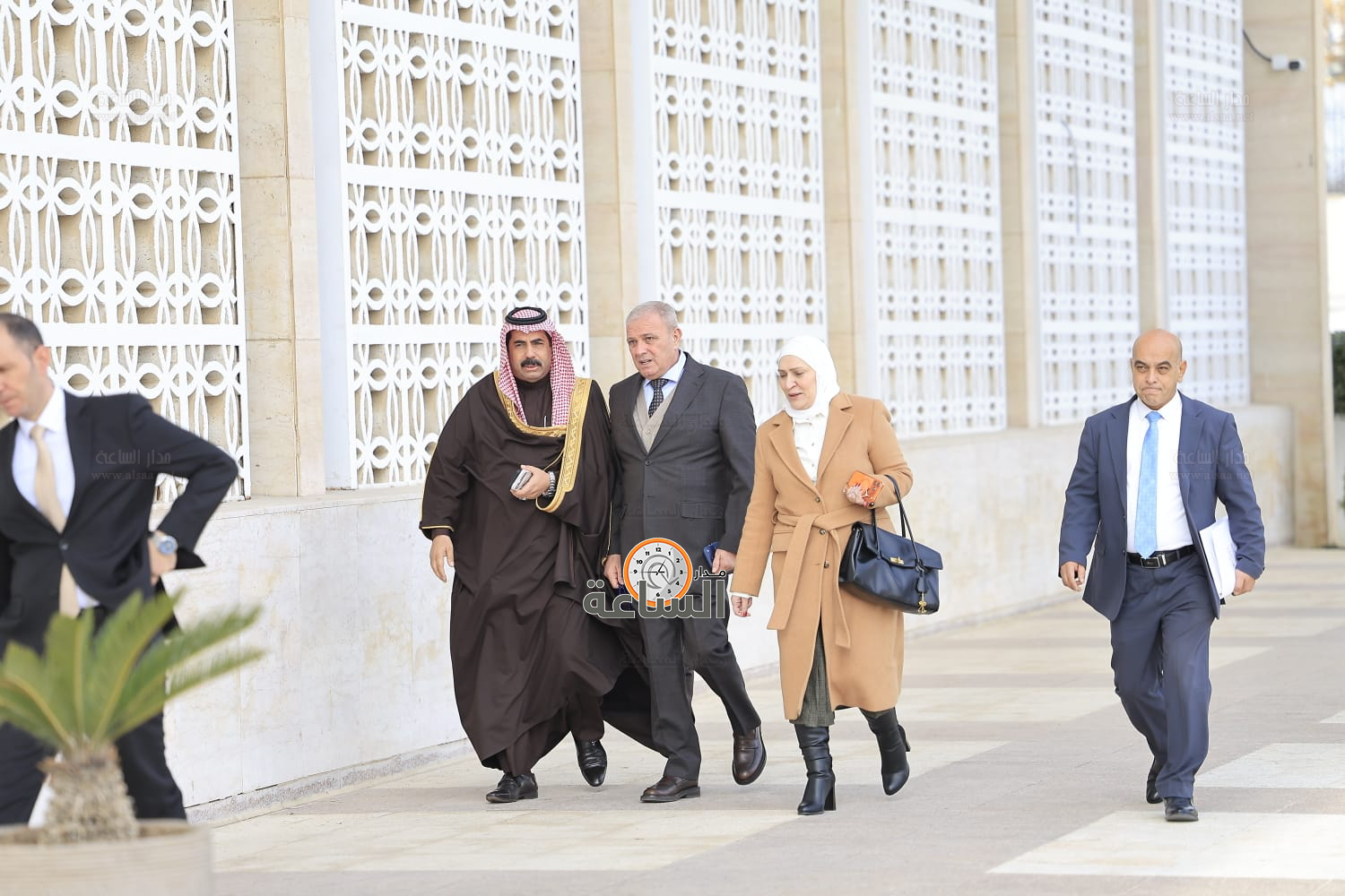 Madar Al-Saa Images 0.29342563307498104