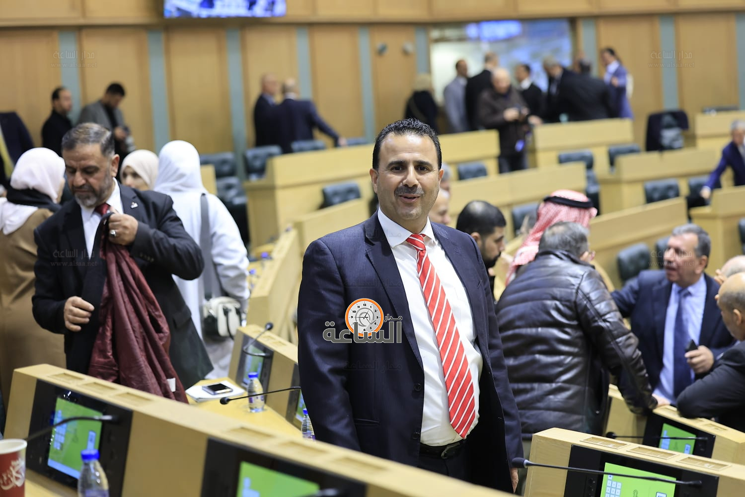 Madar Al-Saa Images 0.8220620233088743