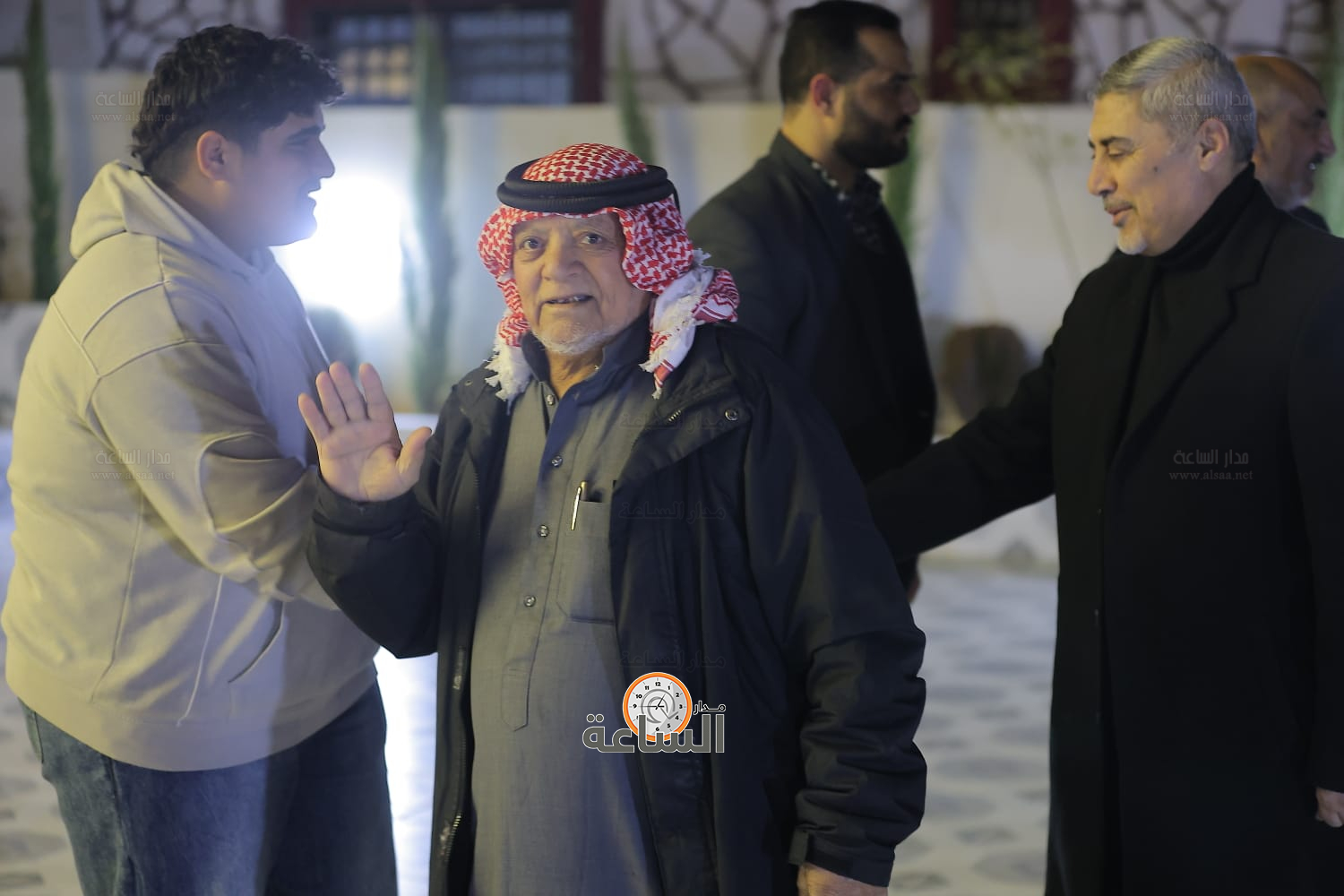 Madar Al-Saa Images 0.4365489359124878