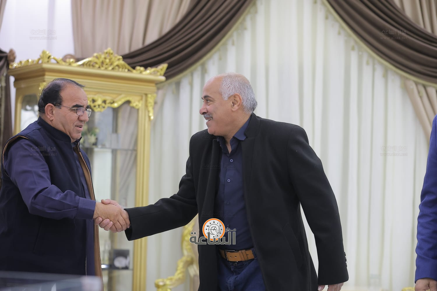 Madar Al-Saa Images 0.38185874774475925