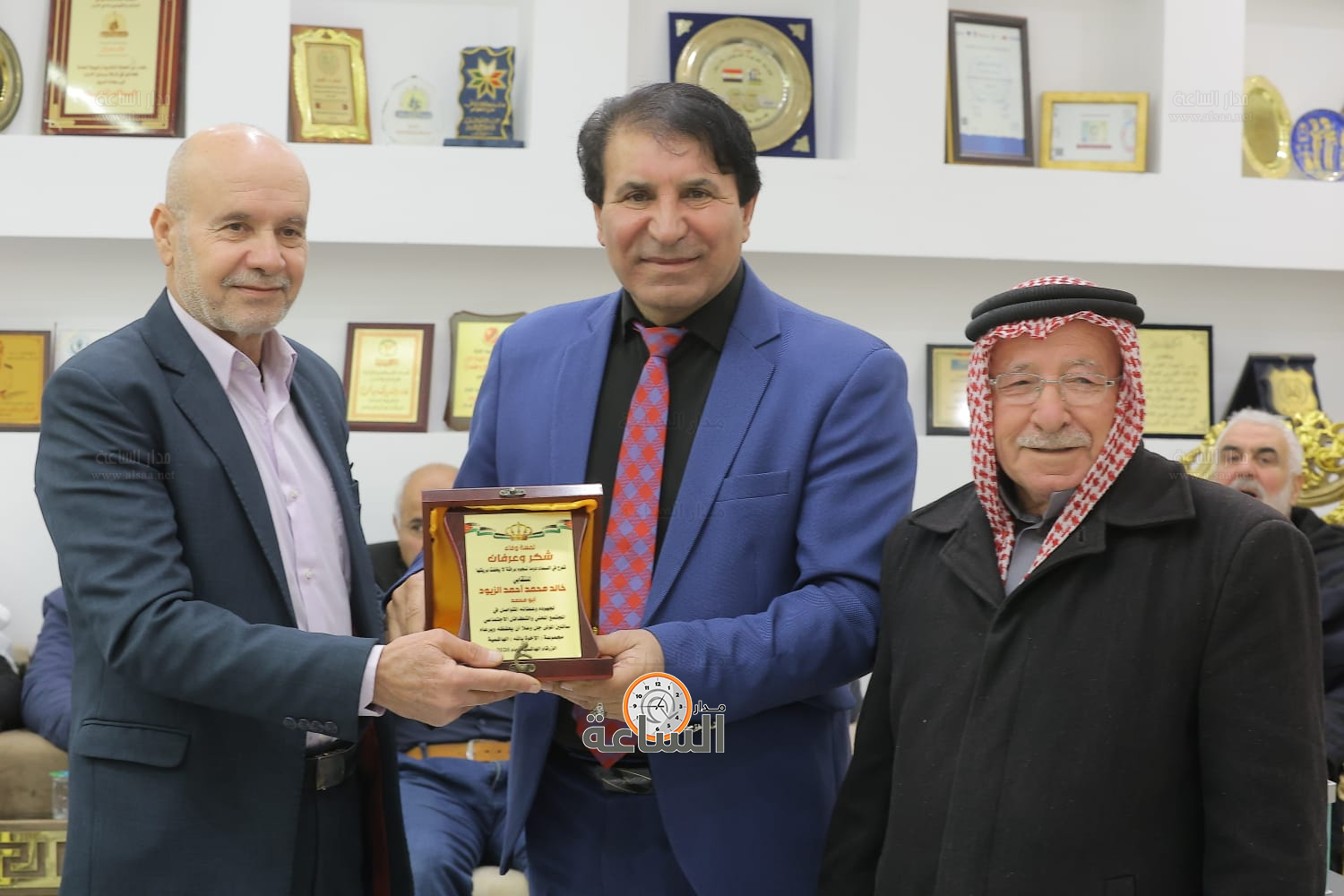 Madar Al-Saa Images 0.3801608168048969