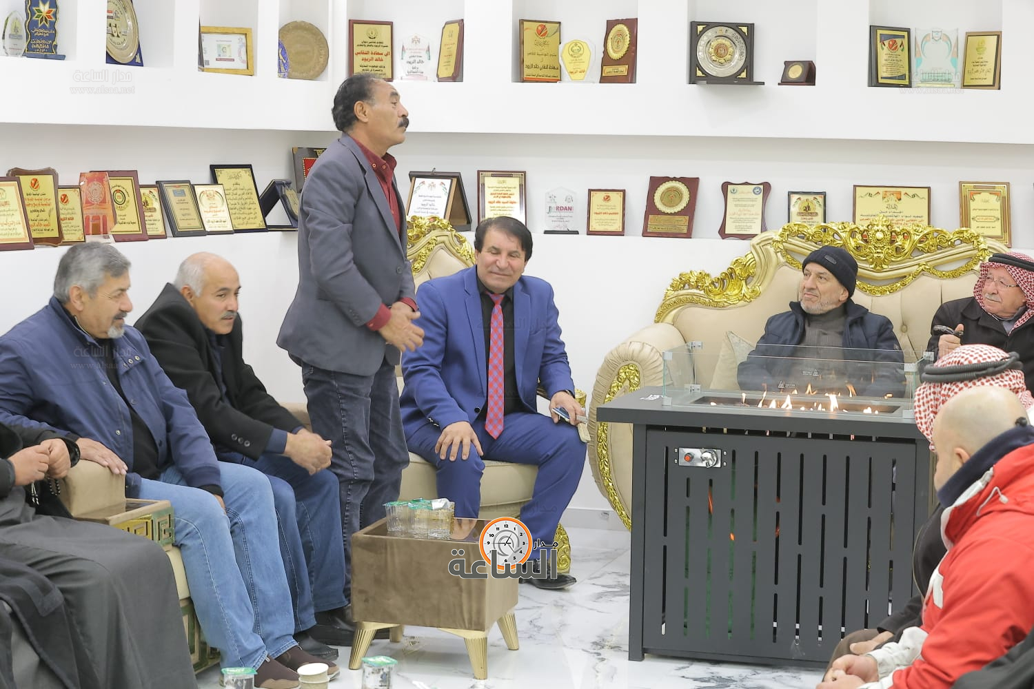 Madar Al-Saa Images 0.6613737776782563