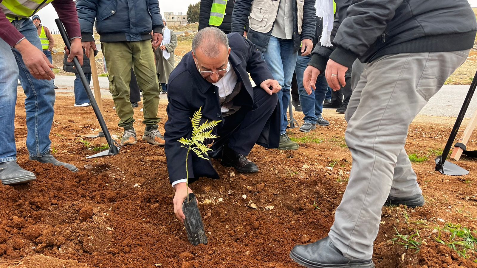 Madar Al-Saa Images 0.6645505494507956