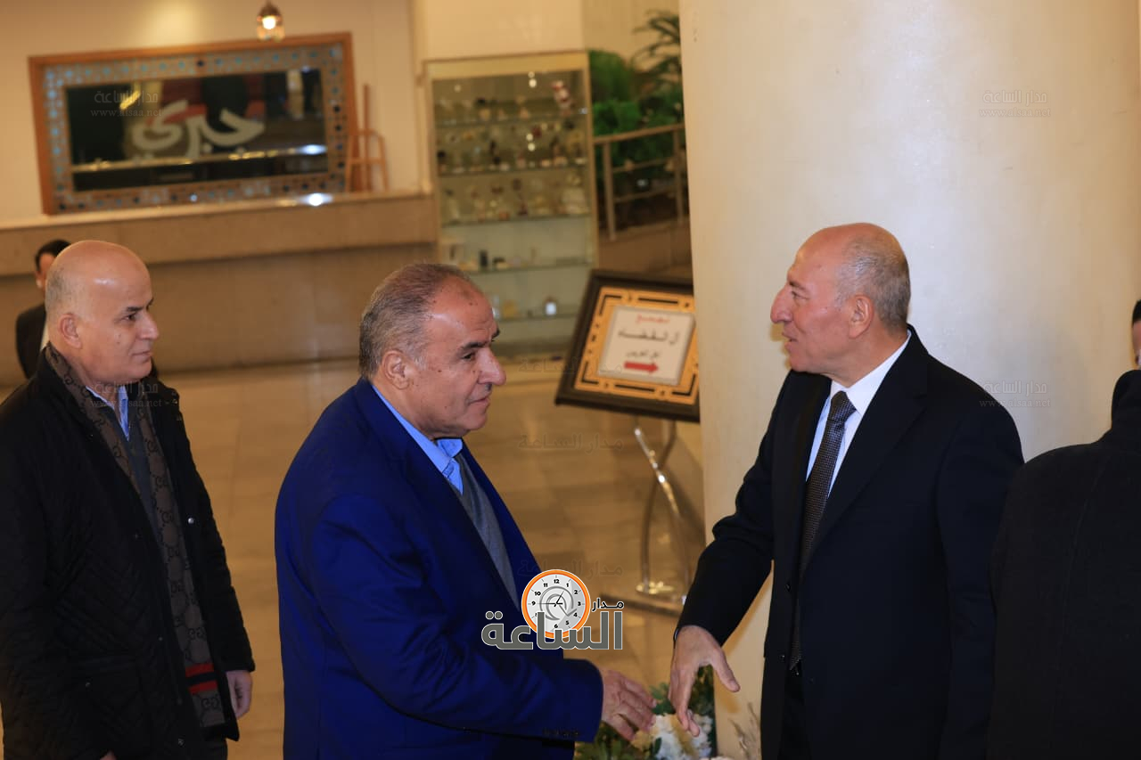 Madar Al-Saa Images 0.8334845617807469