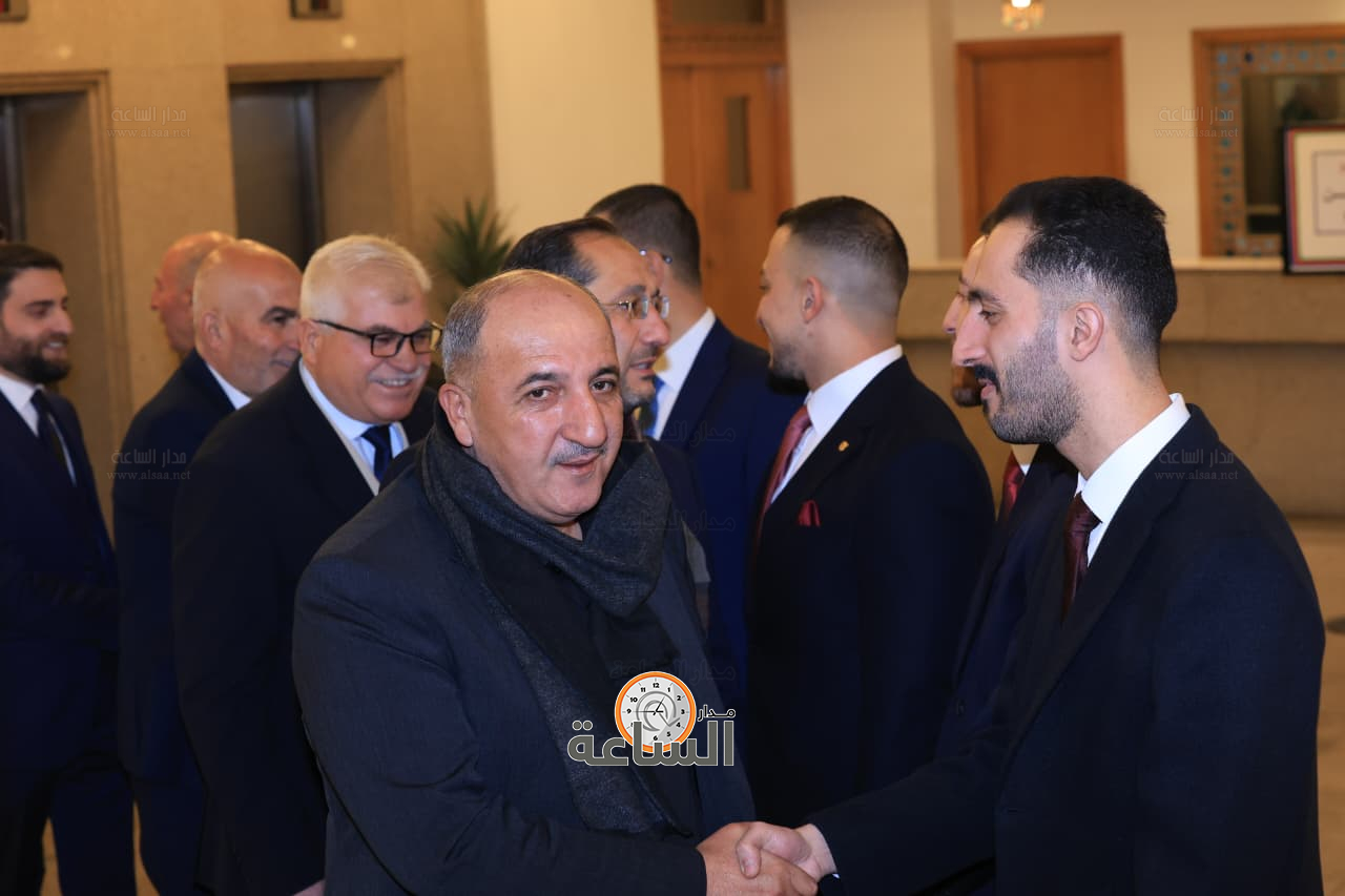 Madar Al-Saa Images 0.30475292845869295