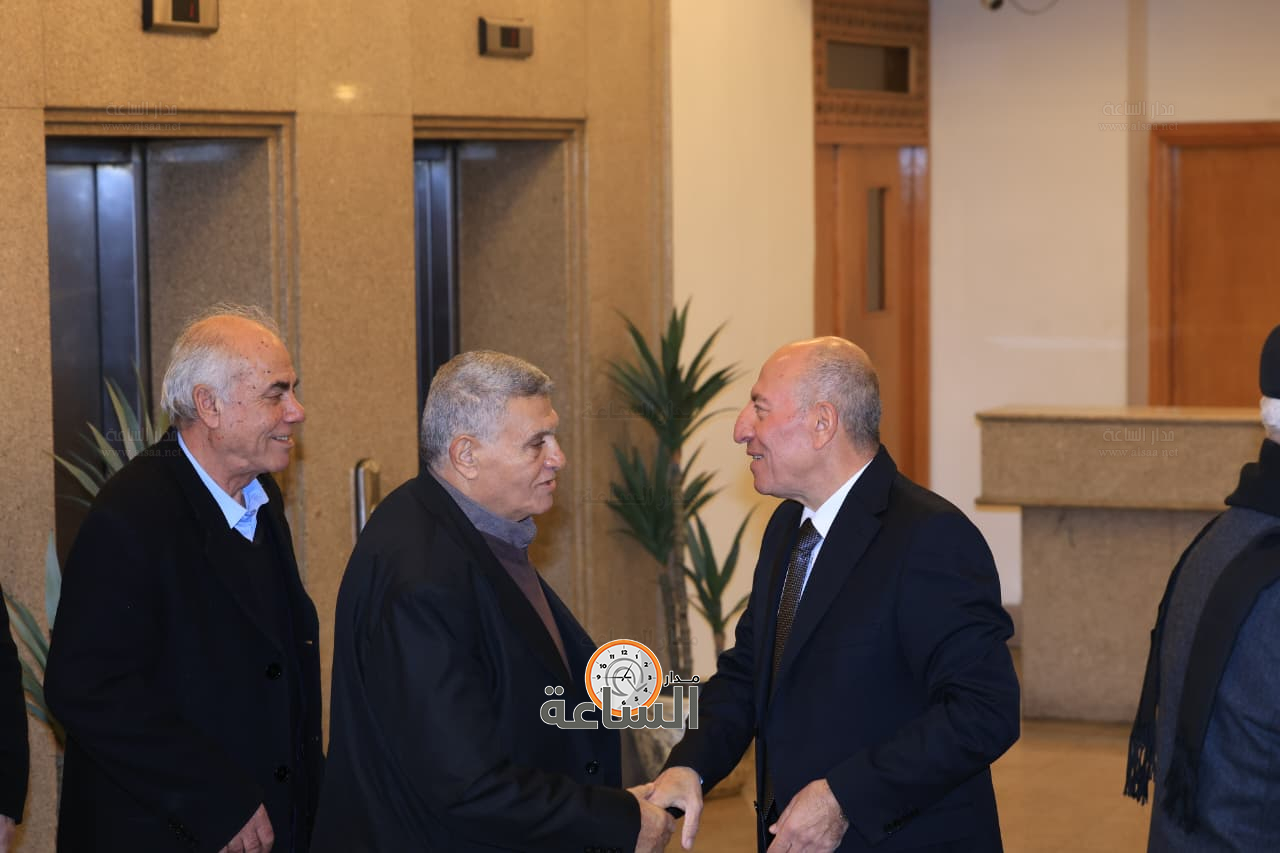 Madar Al-Saa Images 0.9572433901067574