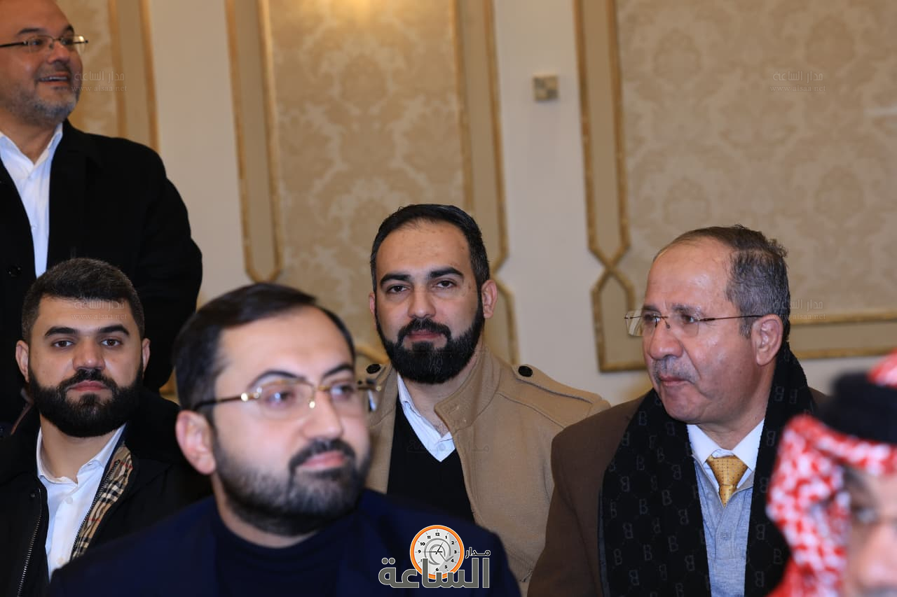 Madar Al-Saa Images 0.5132677876911199