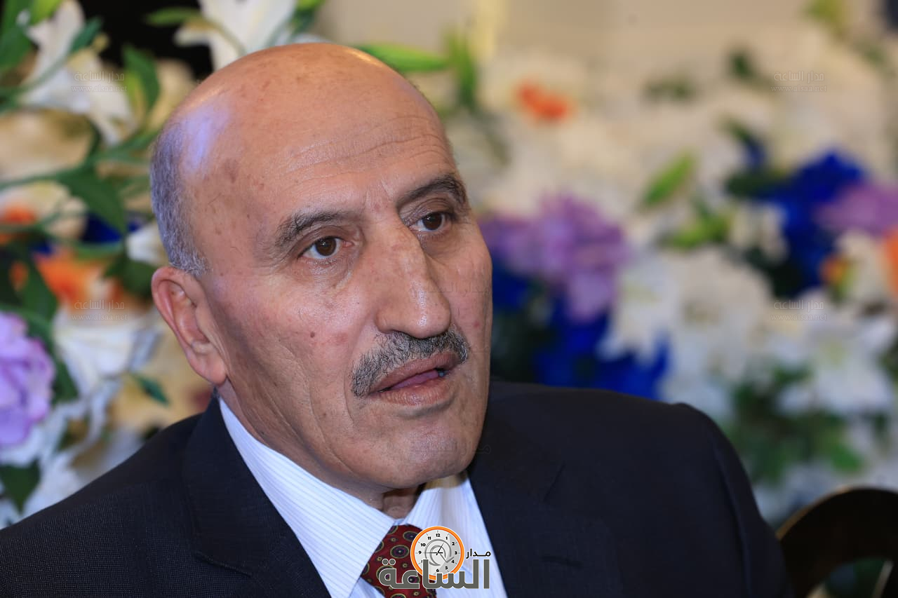 Madar Al-Saa Images 0.5783360301943903