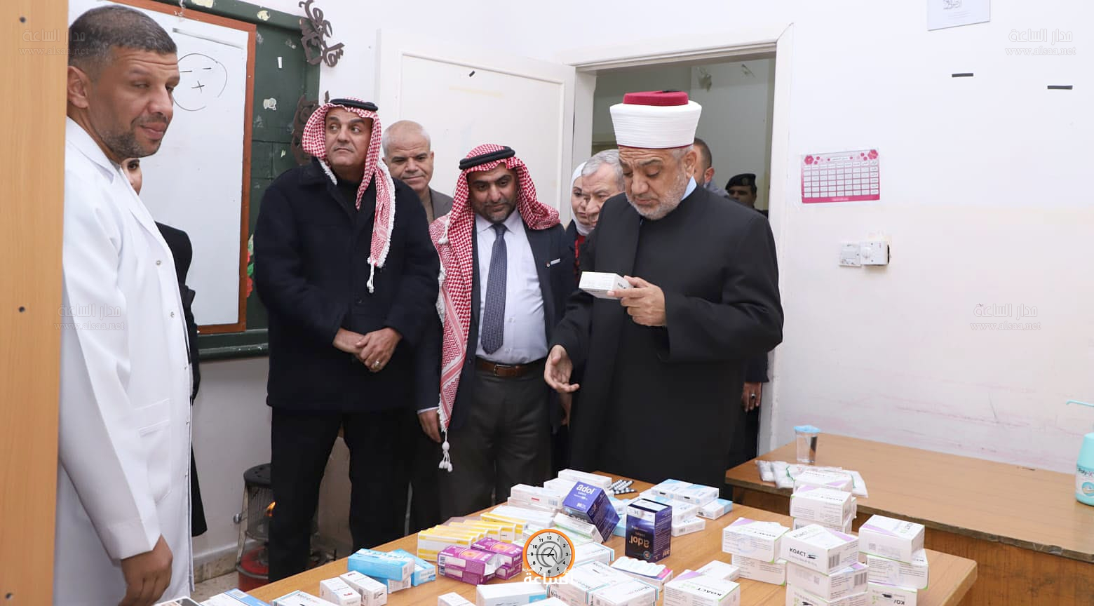 Madar Al-Saa Images 0.900142317495215